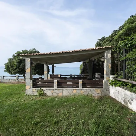 Waves By Luxlikehome Hanioti