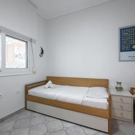 Waves By Luxlikehome