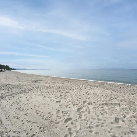 Waves By Luxlikehome